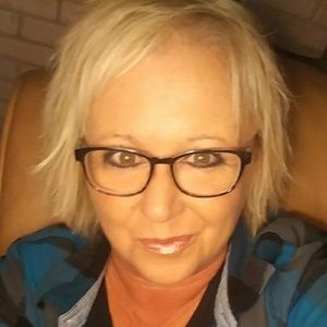 Meet your Posher, Janelle